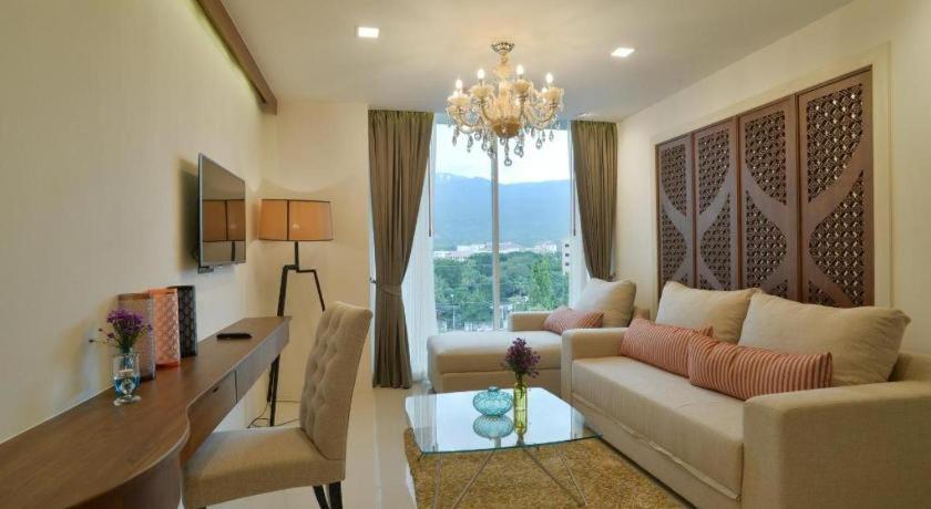 Baisirimaya Hotel Chiang Mai Exteriör bild