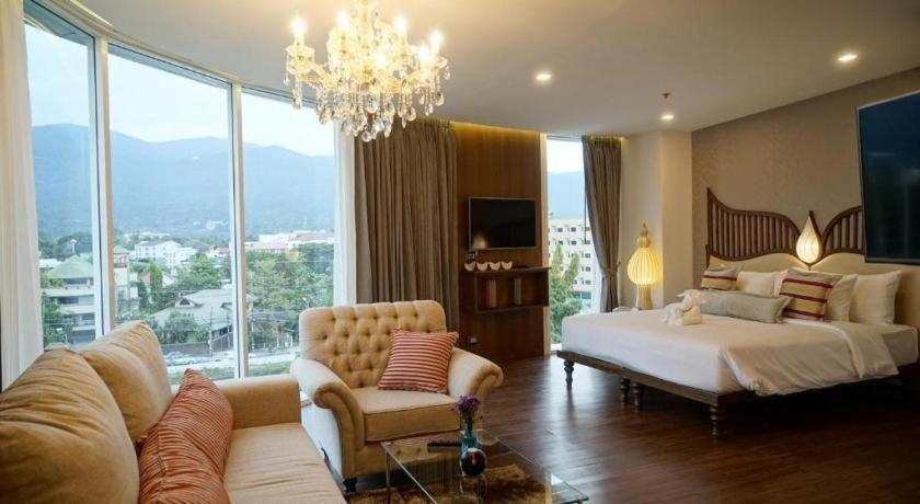 Baisirimaya Hotel Chiang Mai Exteriör bild