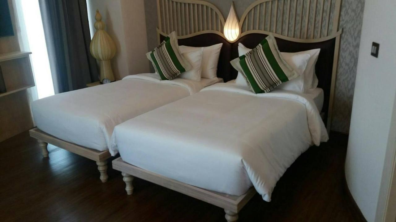 Baisirimaya Hotel Chiang Mai Exteriör bild