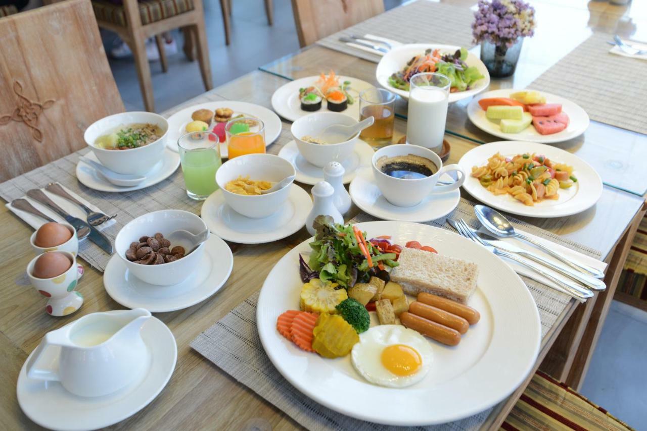 Baisirimaya Hotel Chiang Mai Exteriör bild